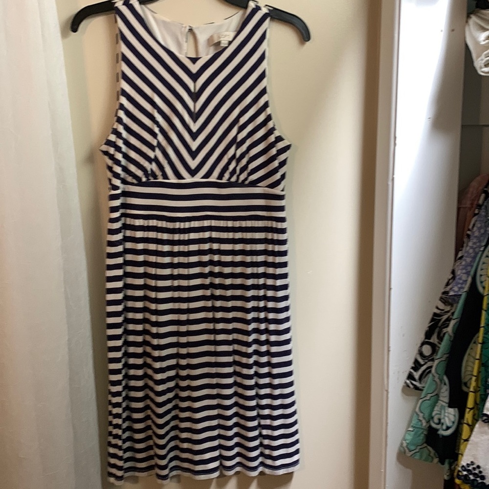 Love this dress